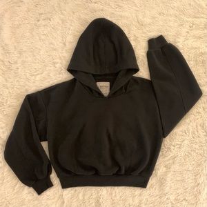 Cropped hoodie